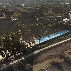 Resort Potato Head Suites&studios