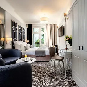 Amber Design 4* Cracovia