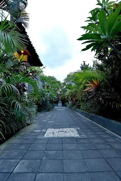 Aparthotel La House Seminyak 3*,  Indonesia