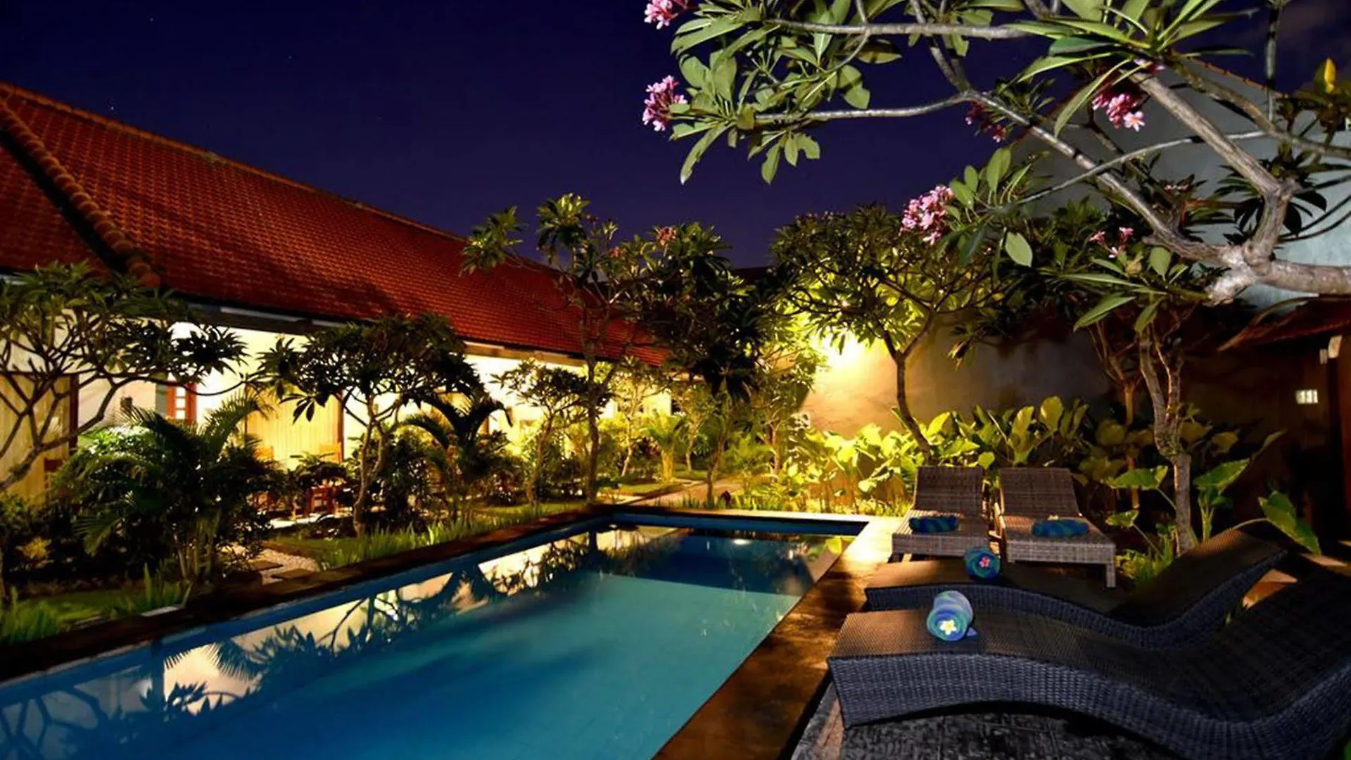 ***  Aparthotel La House Seminyak Indonesia